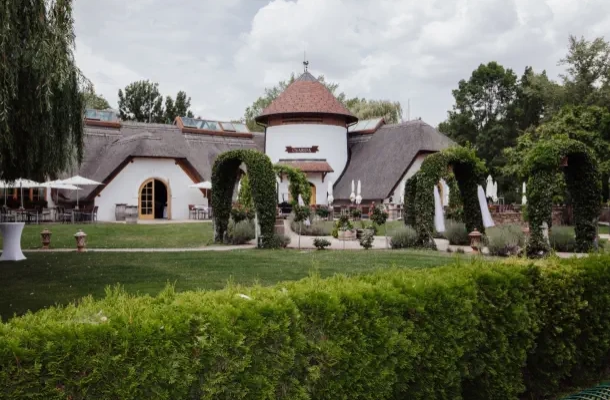 Csarda der Vila Vita Pamhagen aufgenommen von Fotograf im Burgenland